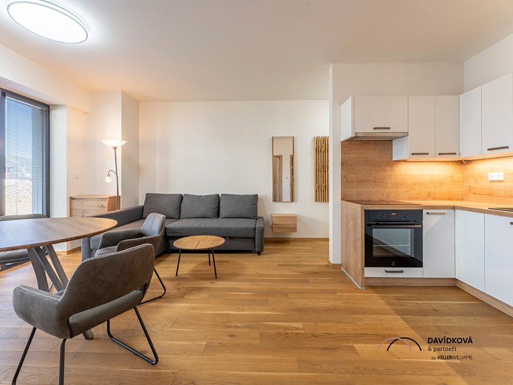 Prodej bytu 2+kk, 38 m² (7 z 20)