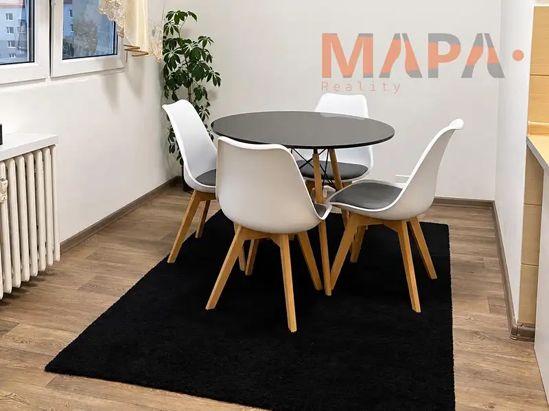 Prodej bytu 2+1 60 m², Chomutov – náhled fotky 2