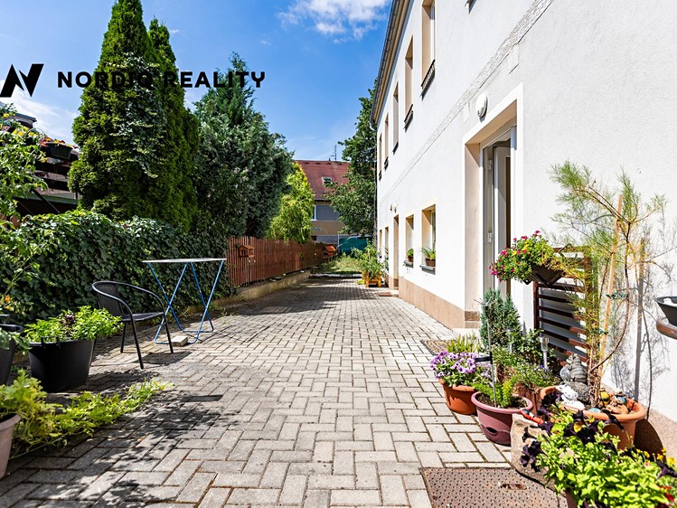 Prodej komerčního prostoru, 439 m² (22 z 39)