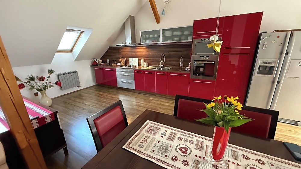 Prodej rodinného domu 417 m², pozemek 258 m², Brno – fotka 1 z 3