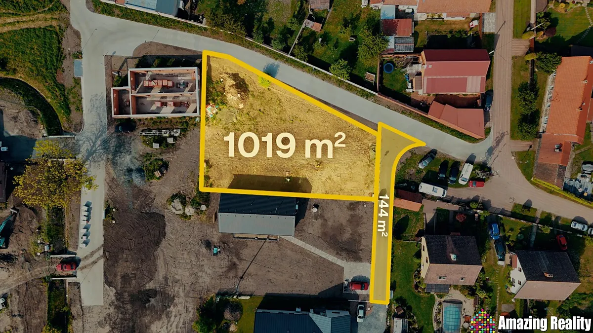 Prodej stavebního pozemku 1067 m²