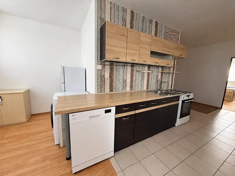 Prodej bytu 2+1 63 m², Lovosice – náhled fotky 2