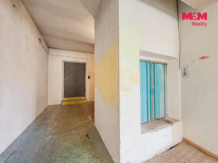 Комерційне приміщення на продаж, 772 м² (10 з 30)