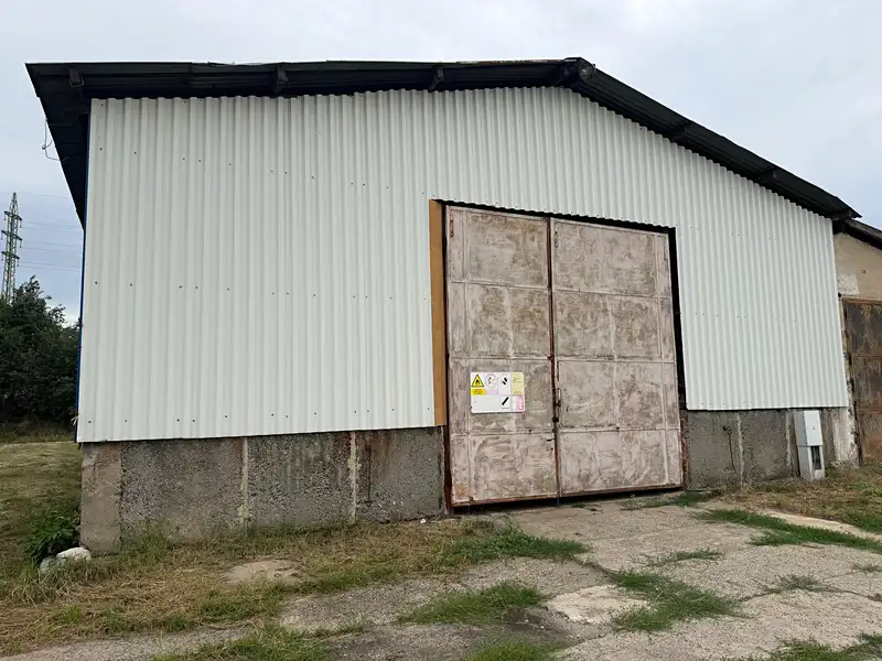 Pronájem skladového prostoru 400 m², Velký Borek – náhled fotky 2