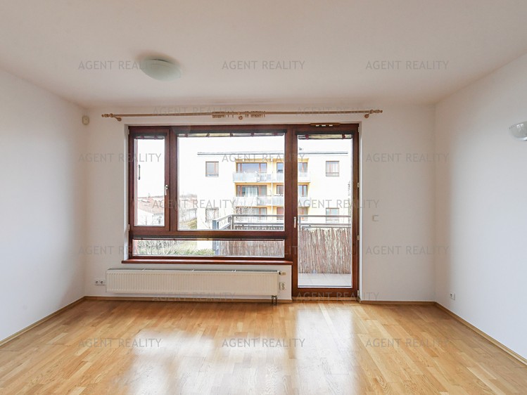 Pronájem bytu 2+kk, 51 m² (6 z 26)