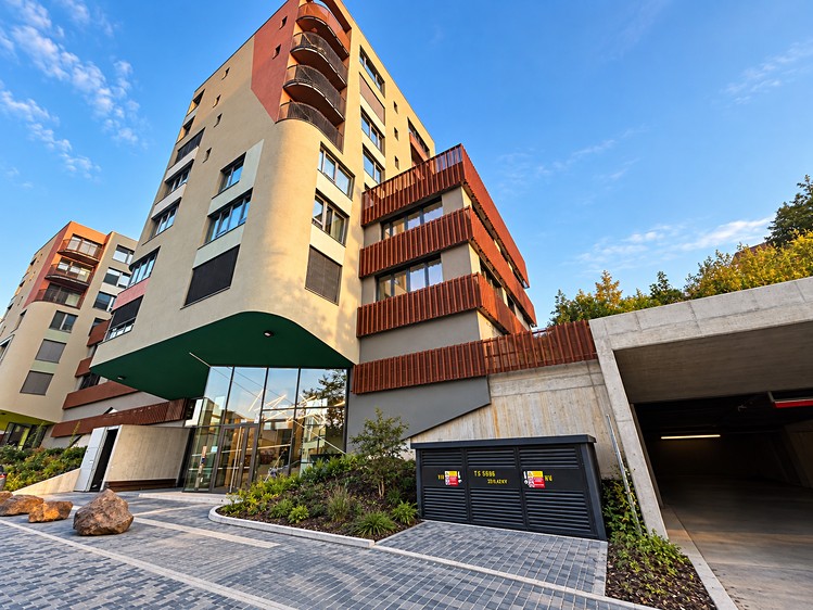 Pronájem bytu 4+kk, 119 m² (29 z 33)