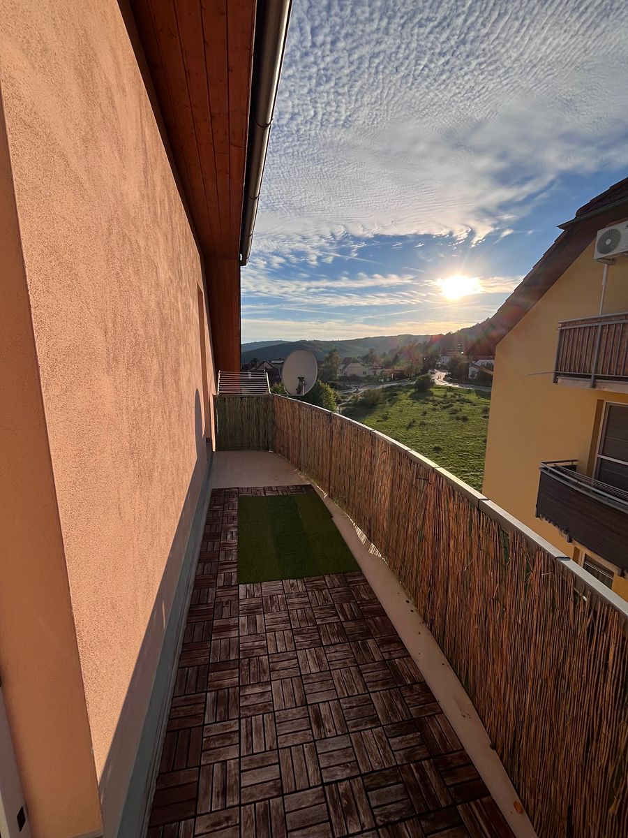 Pronájem bytu 2+kk 63 m², Tišnov – fotka 1 z 3