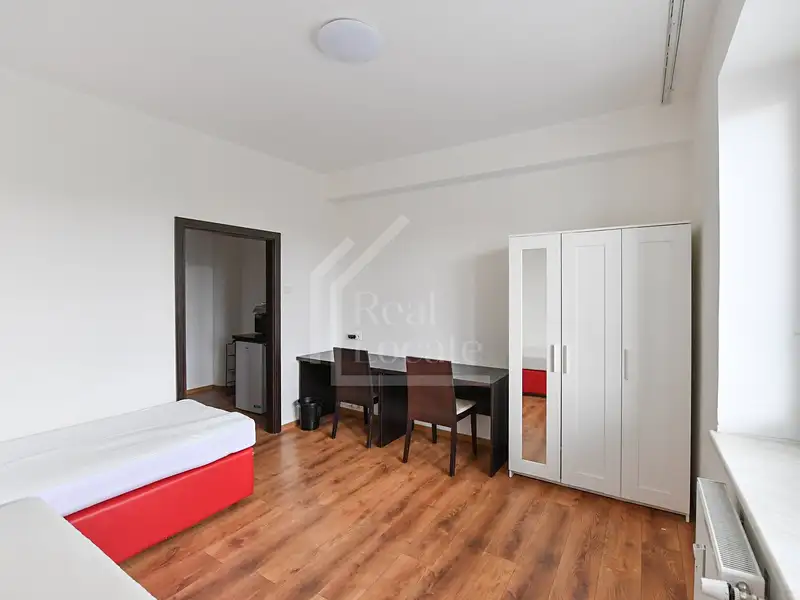Prodej bytu atypický 23 m², Praha – náhled fotky 3