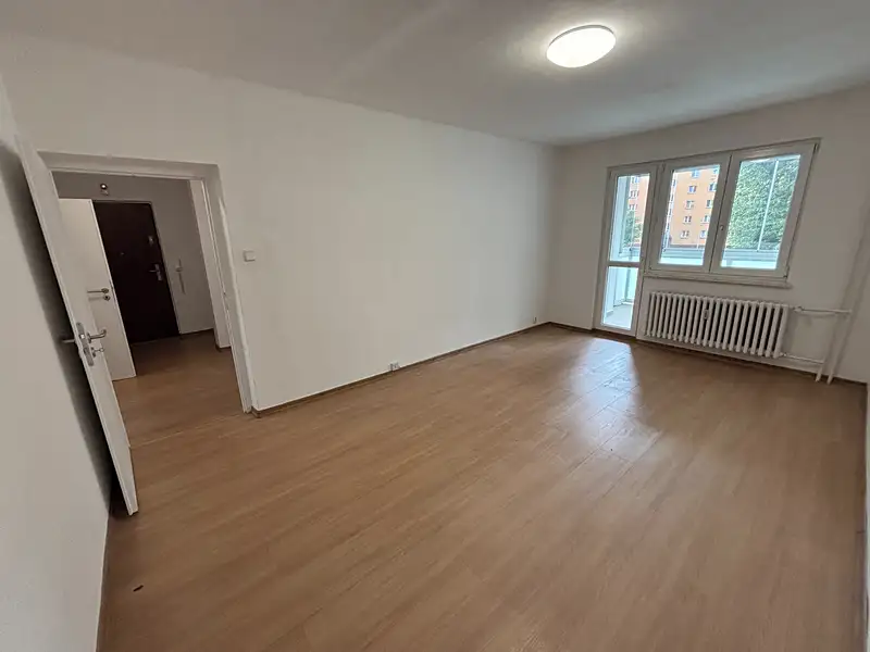 Pronájem bytu 2+1 55 m², Karviná – náhled fotky 2