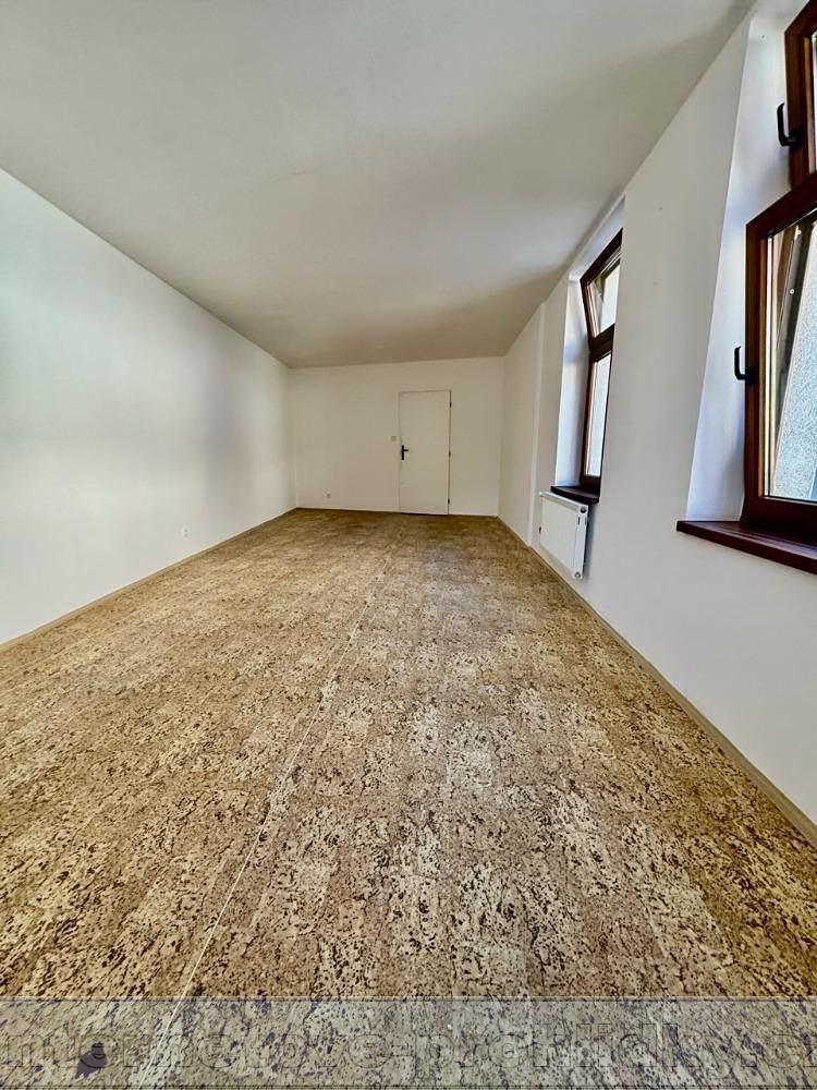 Pronájem bytu 2+1 77 m² – fotografie 3