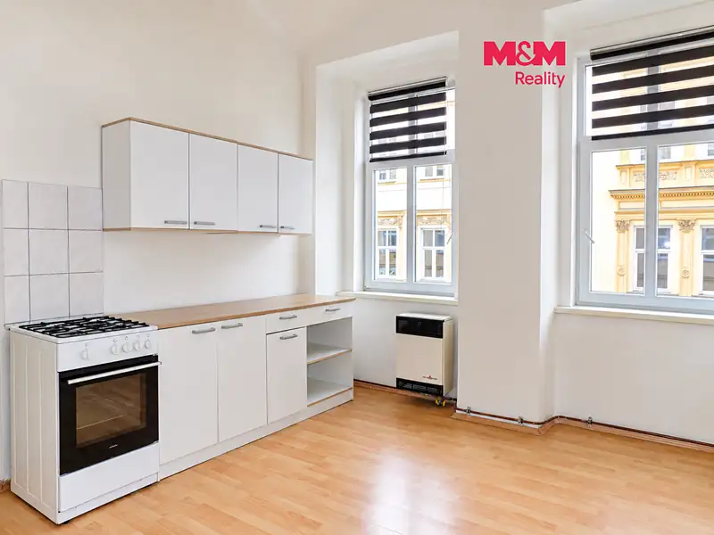 Pronájem bytu 2+1 50 m², Teplice – náhled fotky 1