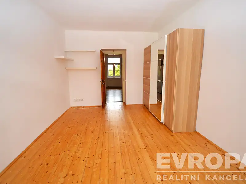 Pronájem bytu 2+kk 50 m², Praha – náhled fotky 1