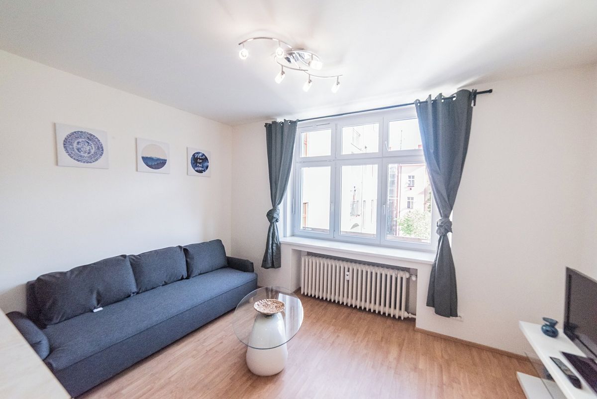 Pronájem bytu 2+kk 63 m² – fotografie 3