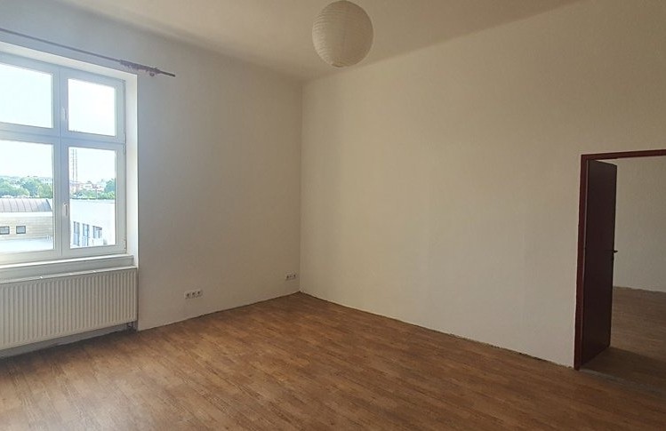 Pronájem bytu 3+1, 120 m² (7 z 11)