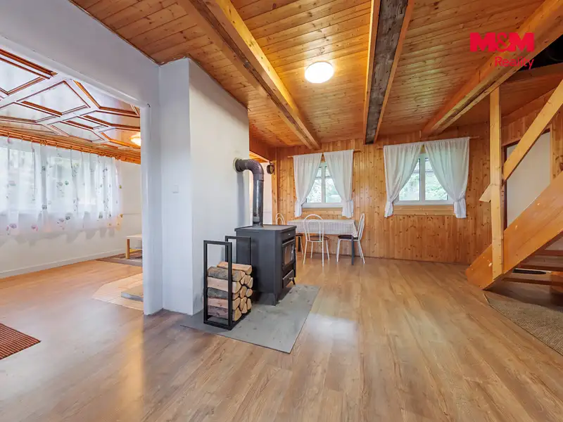 Prodej chaty 78 m², pozemek 686 m², Stružná – náhled fotky 2