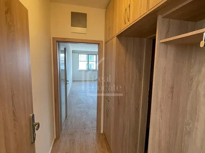 Pronájem bytu 1+kk 33 m², Praha – náhled fotky 2