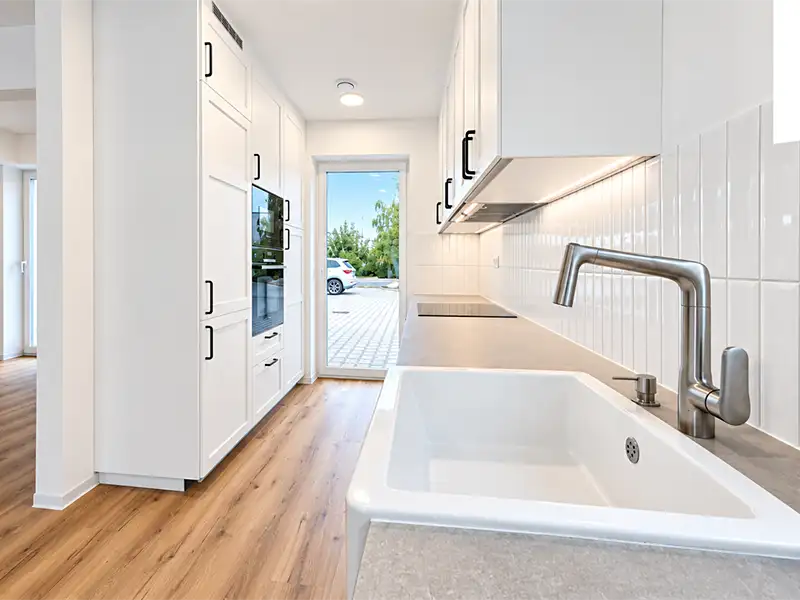 Pronájem rodinného domu 120 m², pozemek 250 m², Sezemice – náhled fotky 2