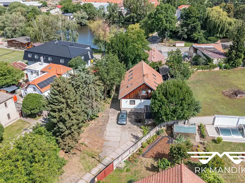 Prodej rodinného domu 212 m², pozemek 617 m², Nová Ves – náhled fotky 1