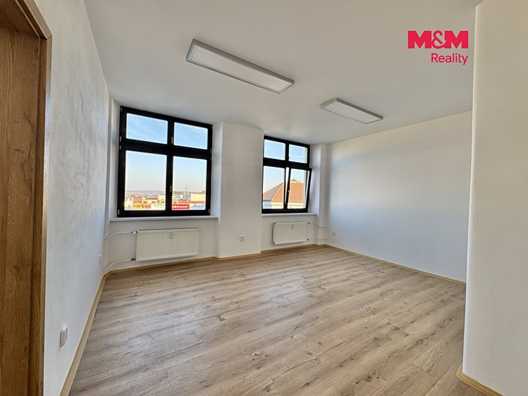 Комерційне приміщення в оренду, 57 м² (3 з 9)