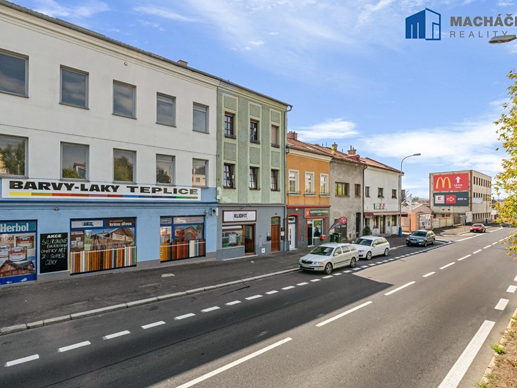 Комерційне приміщення на продаж, 278 м² (31 з 40)