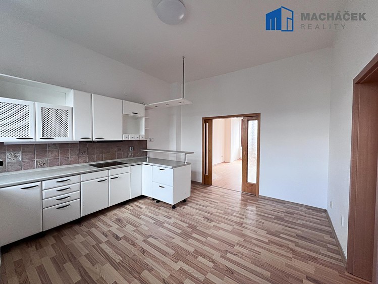Комерційне приміщення на продаж, 278 м² (13 з 40)