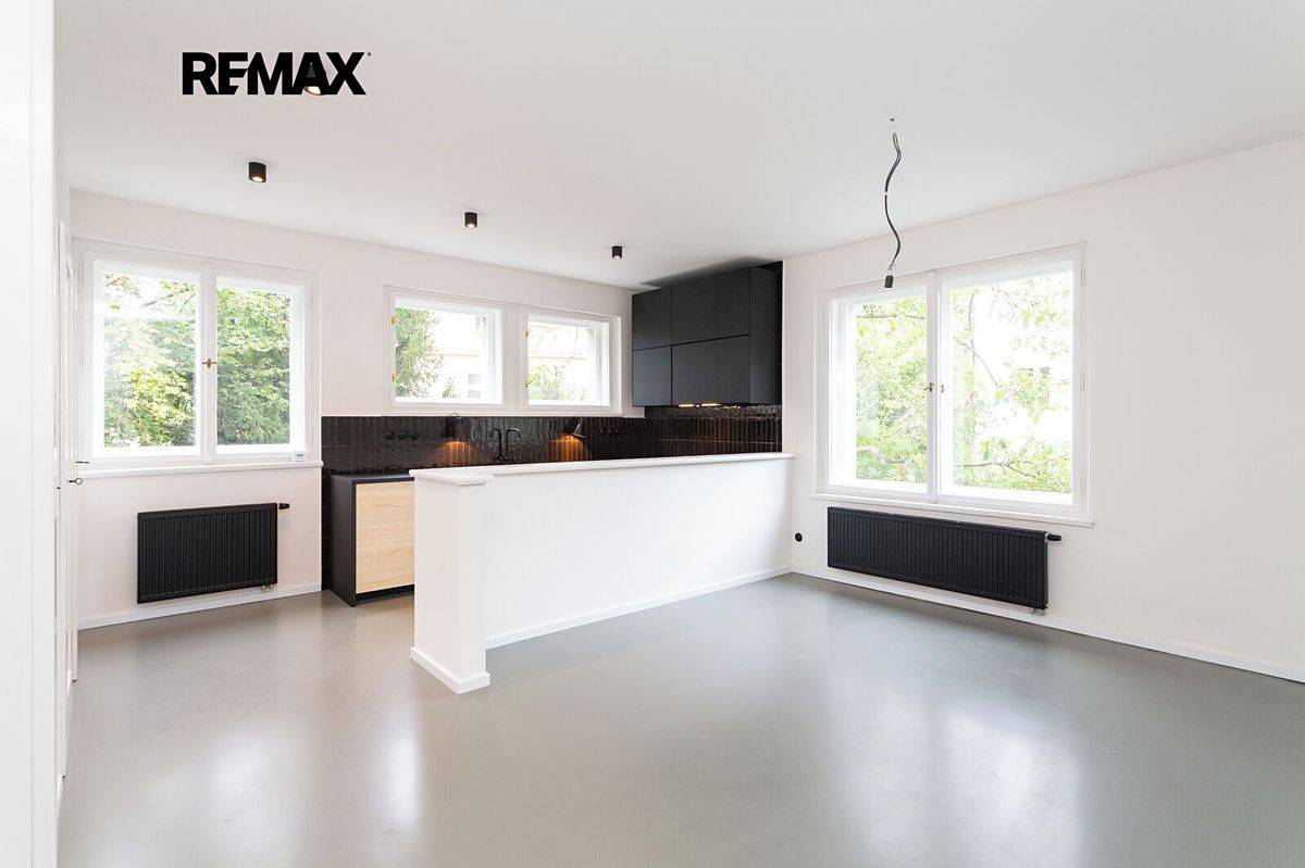Pronájem bytu 2+kk 65 m²