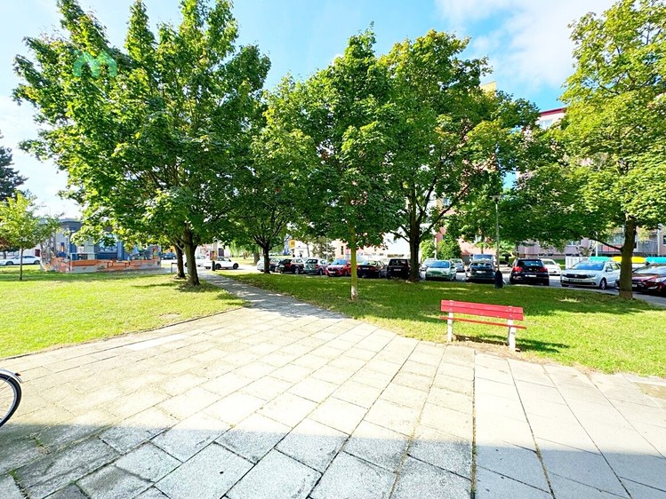 Pronájem bytu 2+kk, 36 m² (30 z 43)