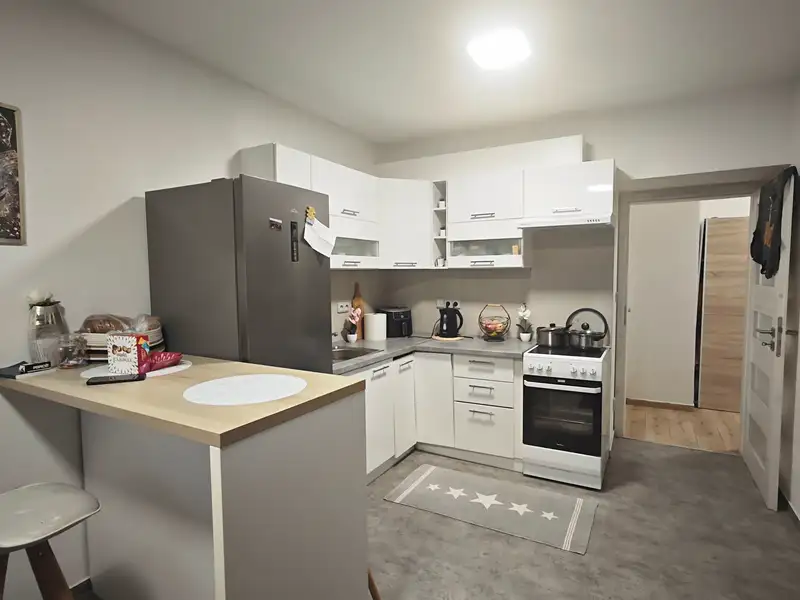 Prodej bytu 2+kk 44 m², Vsetín – náhled fotky 1