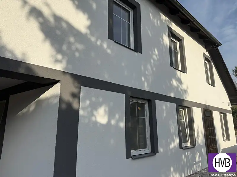 Prodej bytu 2+kk 31 m², Horní Planá – náhled fotky 1