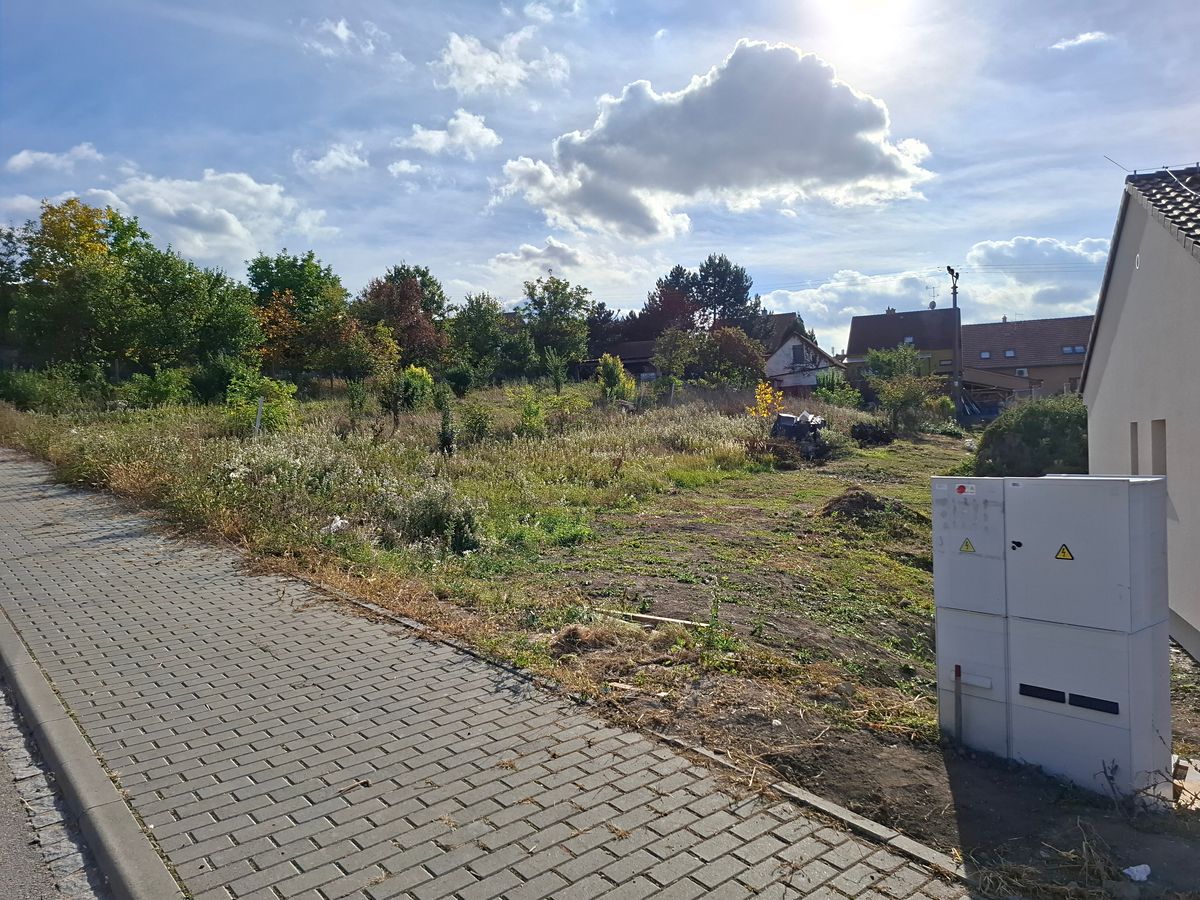 Prodej stavebního pozemku 701 m²