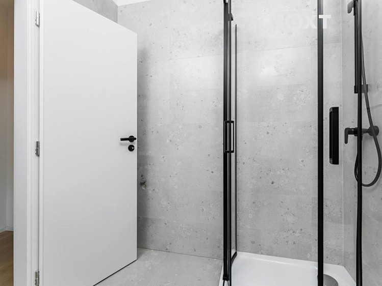Pronájem bytu 1+kk, 35 m² (7 z 11)