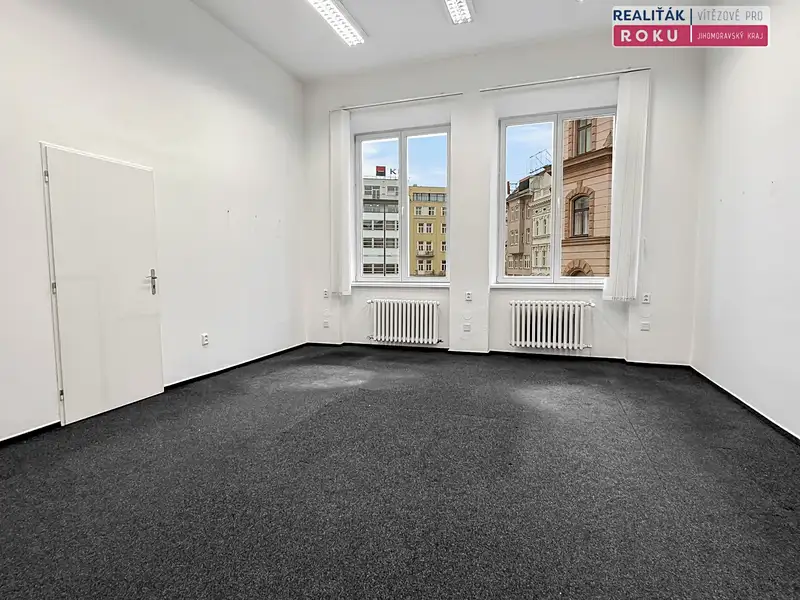 Pronájem kanceláře 70 m², Brno – náhled fotky 1