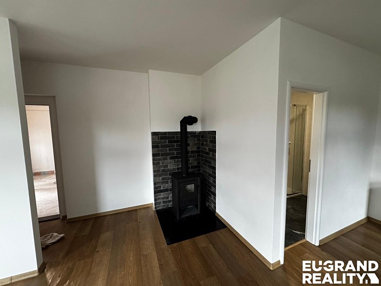 Квартира 1+kk в оренду, 35 м² (2 з 12)