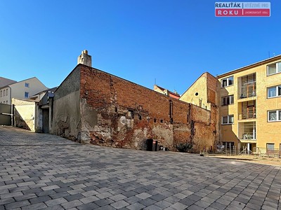 Prodej komerčního prostoru, 606 m² (2 z 17)