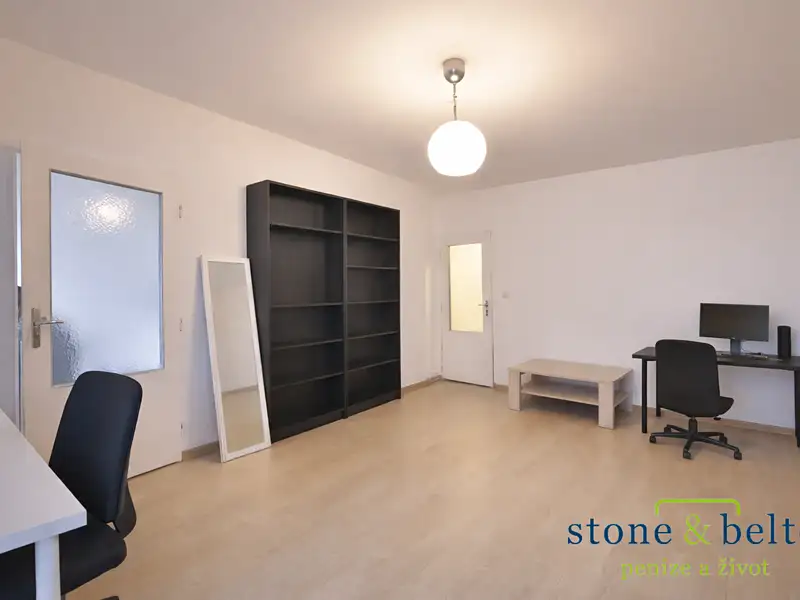 Prodej bytu 3+1, 72 m², Praha 5, Praha