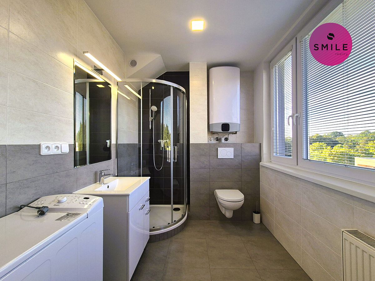 Pronájem bytu 2+kk 46 m² – fotografie 4