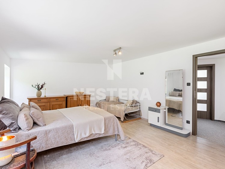Будинок на продаж, 341 м² (6 з 37)