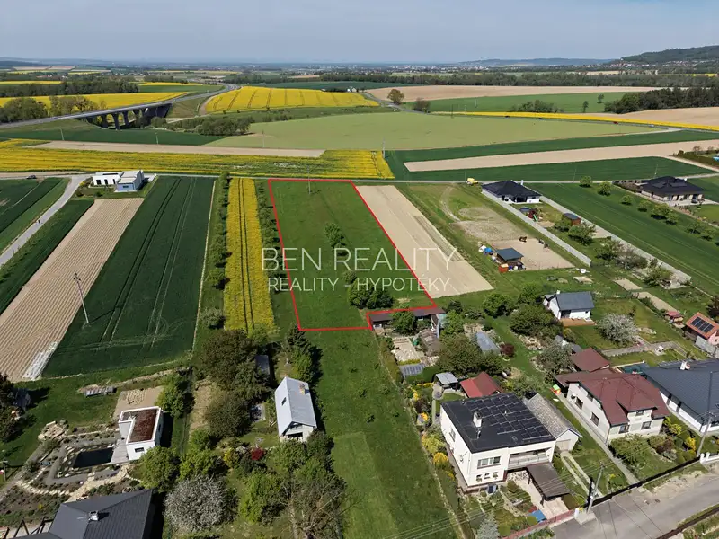 Prodej stavebního pozemku 4006 m², Fryšták – náhled fotky 1