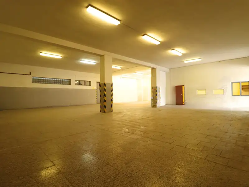 Pronájem skladového prostoru 260 m², Brno – náhled fotky 1