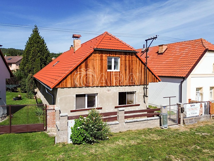 Haus zum Kauf, 200 m² (1 von 18)