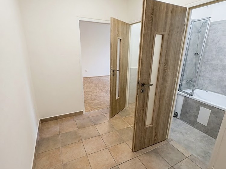 Квартира 2+1 на продаж, 52 м² (8 з 12)