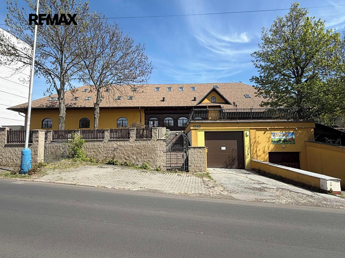 Pronájem obchodního prostoru 750 m²