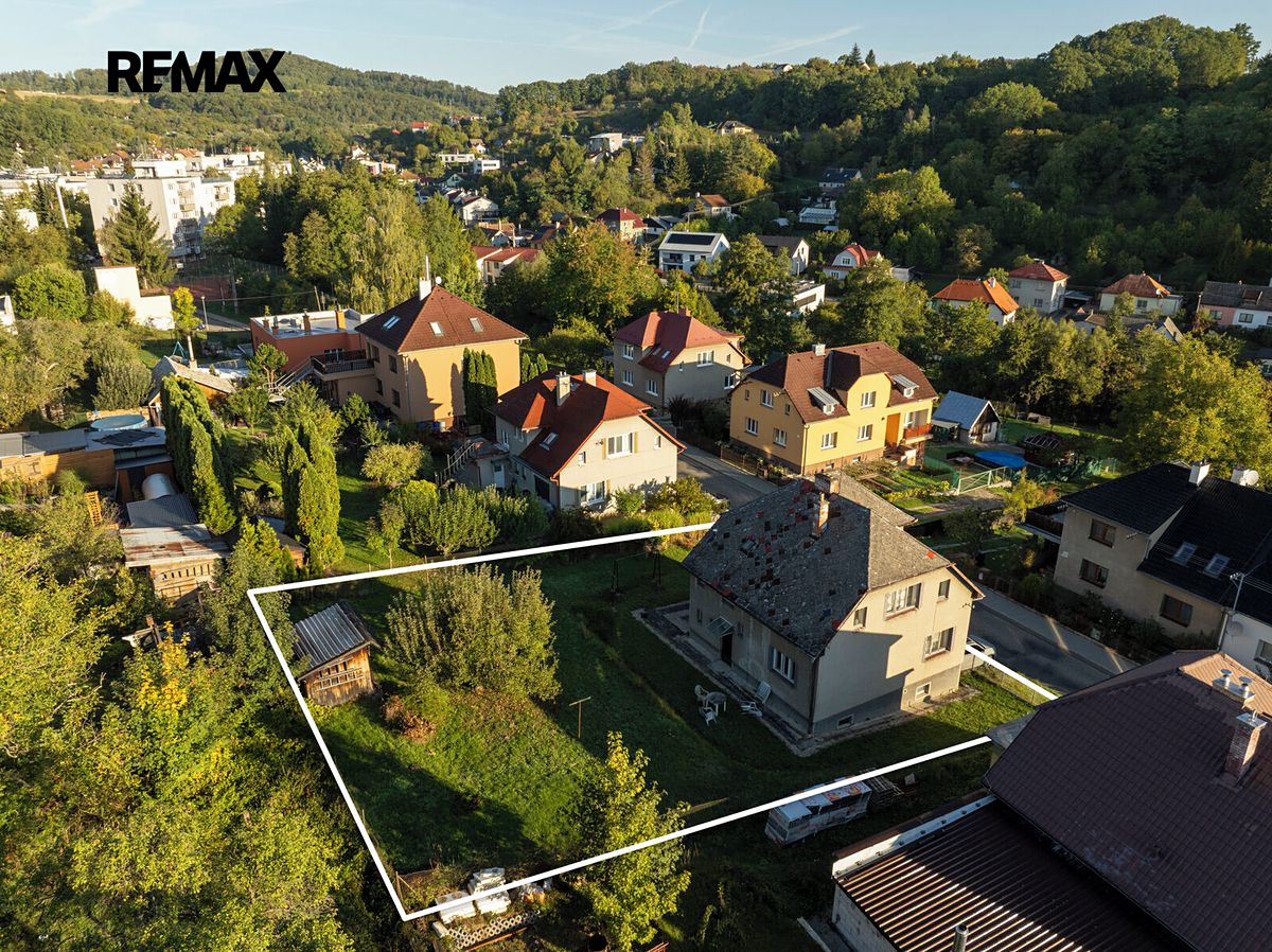 Prodej rodinného domu 255 m², pozemek 705 m², Zlín – fotka 1 z 3