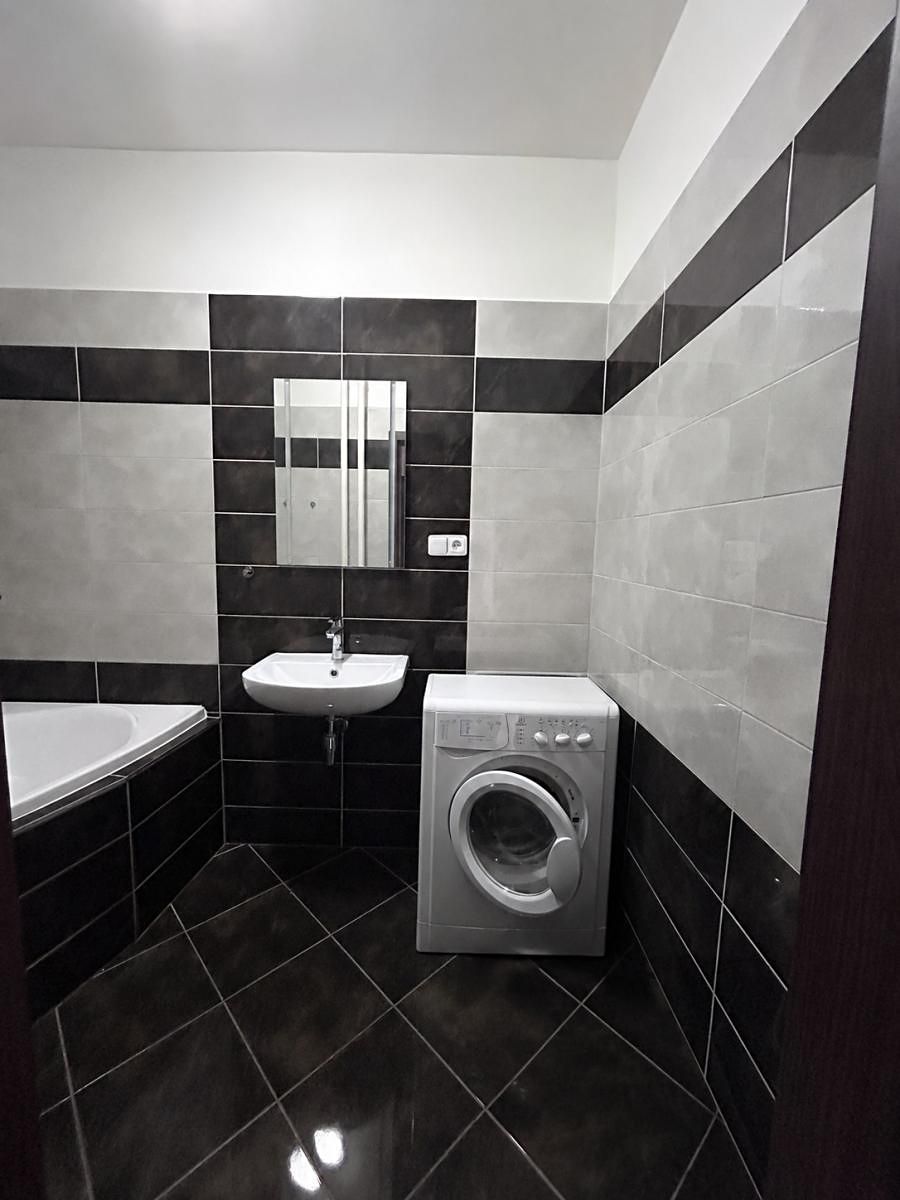 Pronájem bytu 2+1 53 m² – fotografie 4