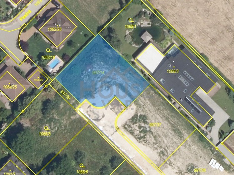 Grundstück zum Kauf, 975 m² (2 von 9)