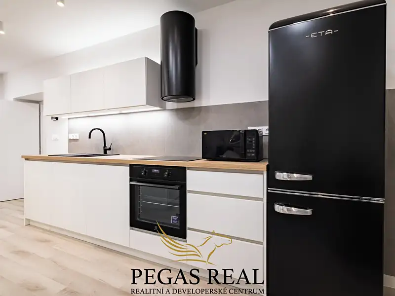 Prodej bytu 1+kk 37 m², Jihlava – náhled fotky 1