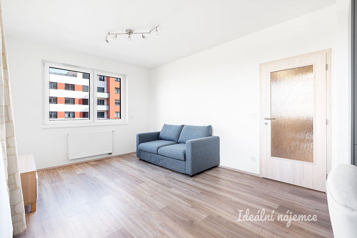 Pronájem bytu 3+kk 64 m² – fotografie 4