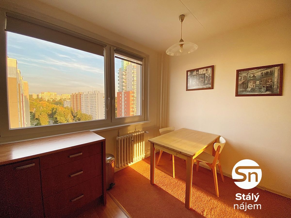 Pronájem bytu 4+1 82 m² – fotografie 3