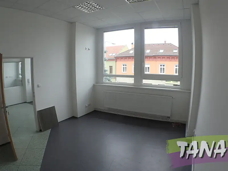 Pronájem kanceláře 36 m², Mnichovo Hradiště – náhled fotky 3