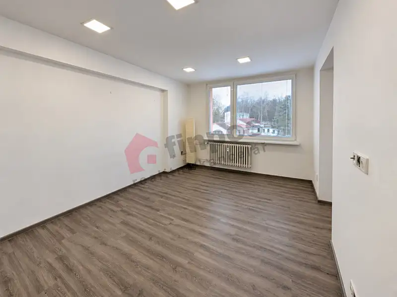 Pronájem bytu 1+kk 36 m², Vlašim – náhled fotky 2
